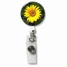 Load image into Gallery viewer, PM-823 Yellow Daisy Photo Metal Badge Holder - Pack of 3
